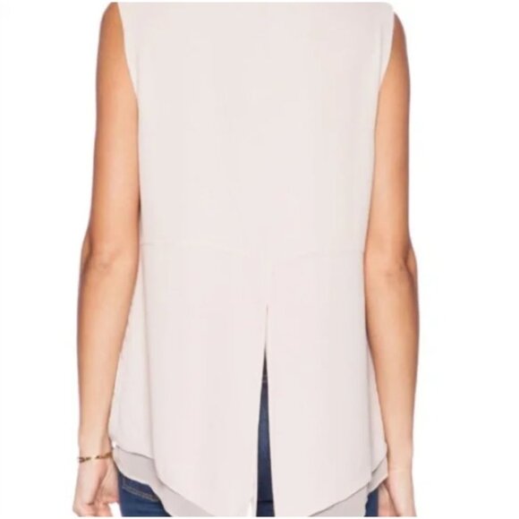 BCBGMaxAzria Light Peach Pink Mishelle Lace Insert V-Neck Chiffon Tank size XS - Picture 3 of 15